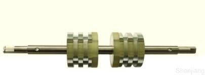 एटीएम पार्ट्स Hyosung 7310000574 7310000225 फीड रोलर शाफ्ट ऑफ एटीएम कैश कैसेट 7310000574-14 NH1500 सीडीयू एटीएम उपभोग्य सामग्रियां