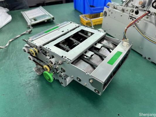 नई मूल फ्यूजित्सु F510 KD03300 मल्टी कैसेट मीडिया डिस्पेंसर KD03300-C300 प्रस्तुतकर्ता इकाई